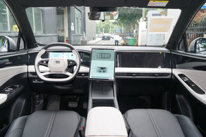 Geely Galaxy L7 2023